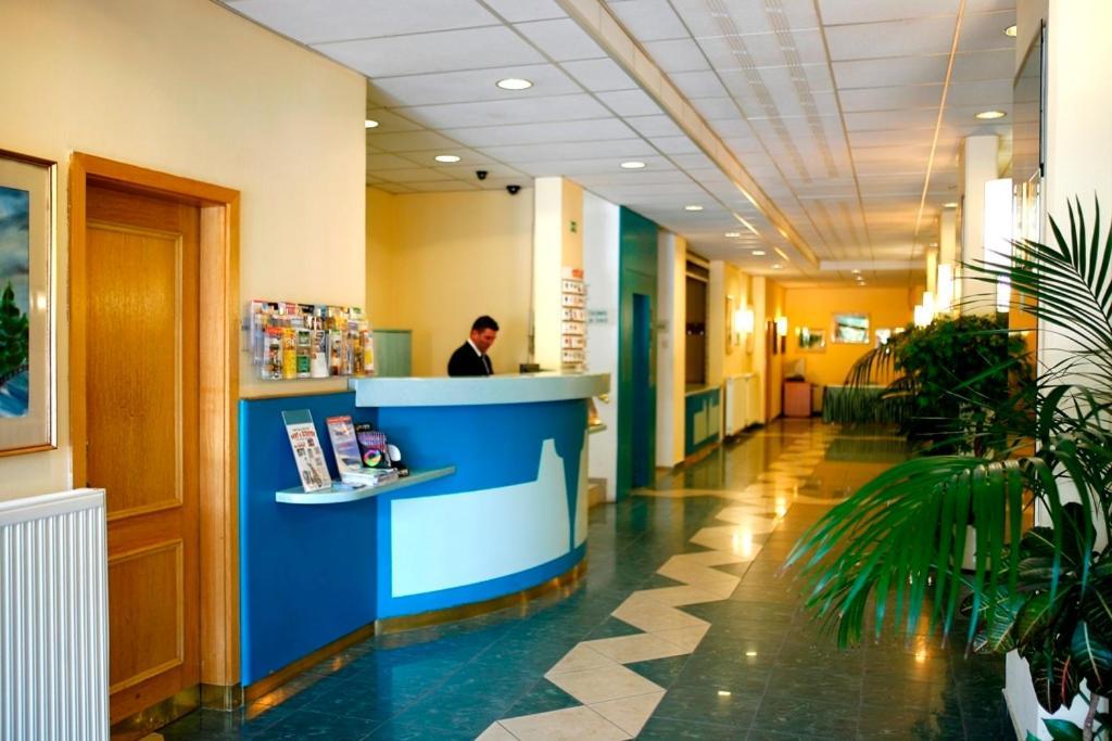 Hotel Bara Gellert Budapest Exteriör bild