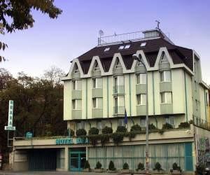 Hotel Bara Gellert Budapest Exteriör bild